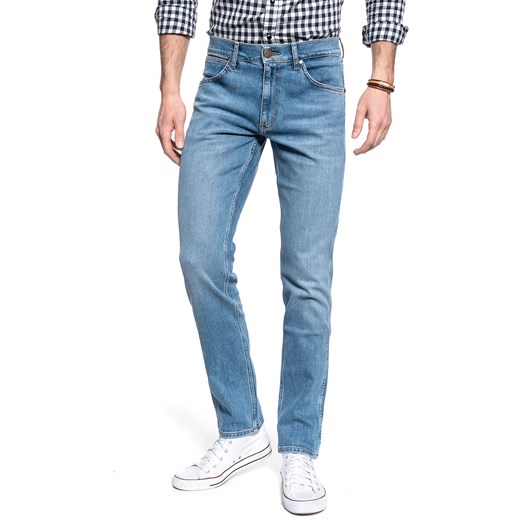 WRANGLER SPODNIE MĘSKIE GREENSBORO MID SUMMER BLUE W15QV712Z 112127106 ze sklepu YouNeedit.pl w kategorii Jeansy męskie - zdjęcie 180324755