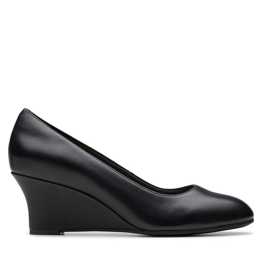 Czółenka Clarks czarne na wiosnę bez zapięcia na koturnie eleganckie 