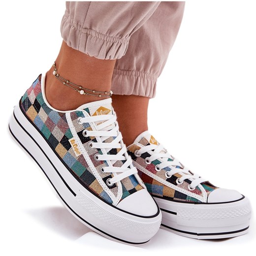Wzorzyste Trampki Damskie Na Platformie Lee Cooper LCW-25-31-3441L Multikolor beżowy ze sklepu ButyModne.pl w kategorii Trampki damskie - zdjęcie 180336808