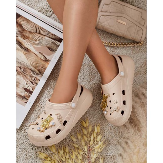 Royalfashion Damskie gumowe klapki z ozdobami Fescas Royalfashion.pl 40/41 okazja royalfashion.pl