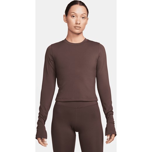 Damska koszulka z długim rękawem Dri-FIT Nike One Fitted - Brązowy ze sklepu Nike poland w kategorii Bluzki damskie - zdjęcie 180375465