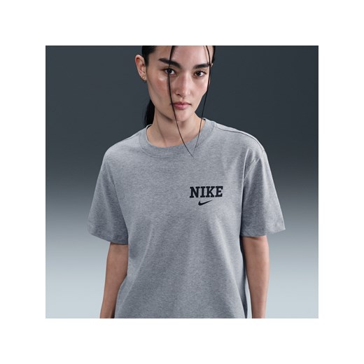 T-shirt damski Nike Sportswear - Szary ze sklepu Nike poland w kategorii Bluzki damskie - zdjęcie 180375497
