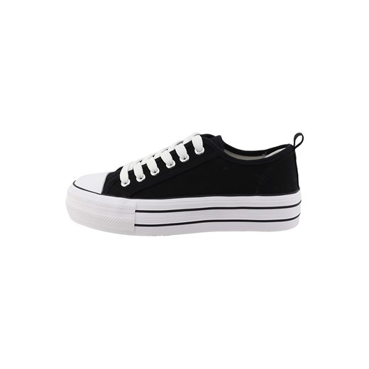 Tom Tailor Sneakersy w kolorze czarnym ze sklepu Limango Polska w kategorii Trampki damskie - zdjęcie 180393758