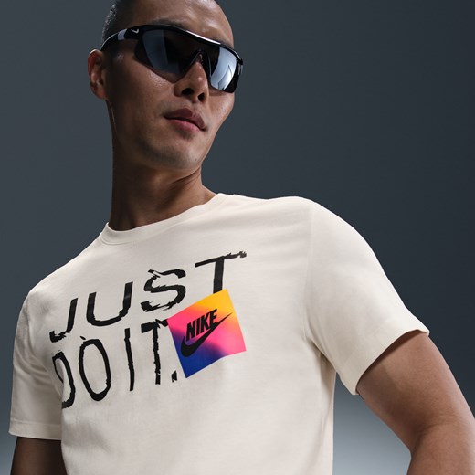 T-shirt męski Nike z krótkim rękawem