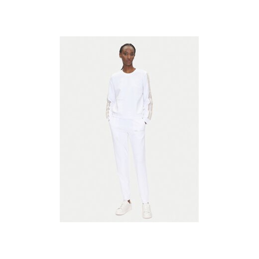 EA7 Emporio Armani Dres 7W000283 AF12501 U0002 Biały Regular Fit ze sklepu MODIVO w kategorii Dresy damskie - zdjęcie 180403929