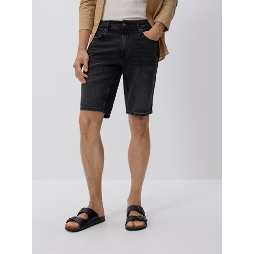 Reserved - Jeansowe szorty slim fit - szary ze sklepu Reserved w kategorii Spodenki męskie - zdjęcie 180405337
