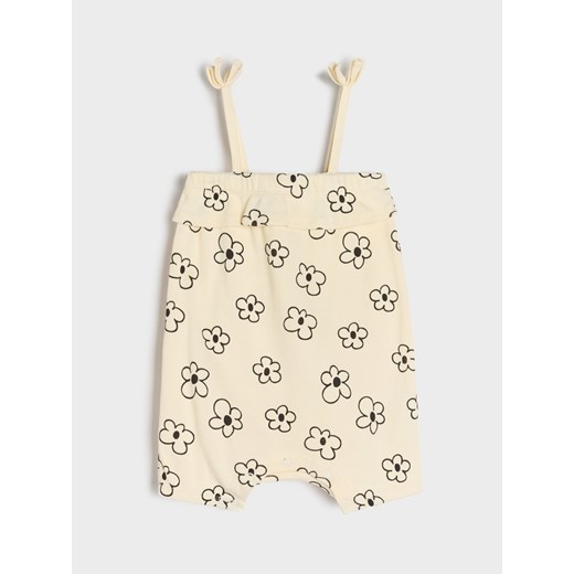 Sinsay - Kombinezon na ramiączkach w kwiaty - kremowy Sinsay 92 Sinsay