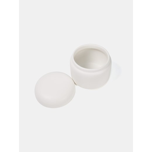 Sinsay - Pojemnik do przechowywania z pokrywką - biały Sinsay One Size Sinsay