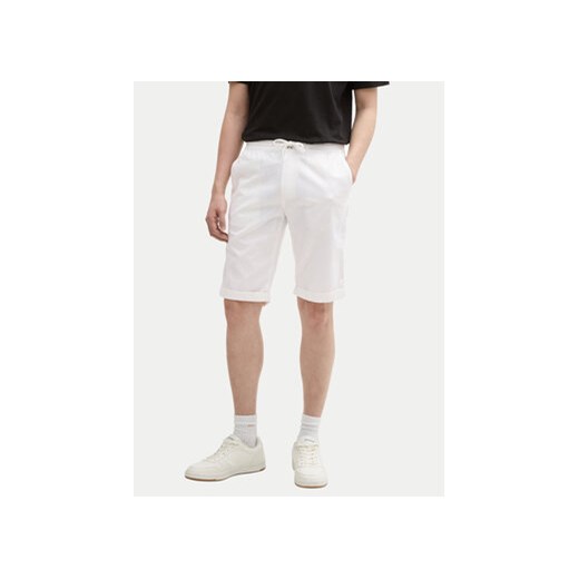 Tom Tailor Szorty materiałowe 1044715 Biały Regular Fit ze sklepu MODIVO w kategorii Spodenki męskie - zdjęcie 180443305