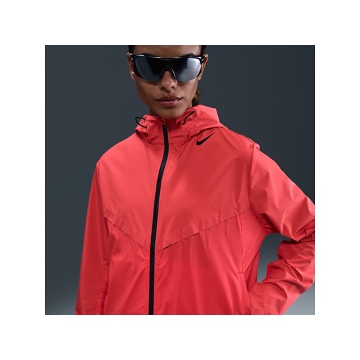 Damska kurtka do biegania Storm-FIT Nike AeroSwift Aerogami - Czerwony ze sklepu Nike poland w kategorii Kurtki damskie - zdjęcie 180449888