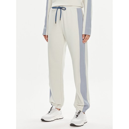 Max Mara Leisure Spodnie dresowe Markus 2416781038 Écru Regular Fit ze sklepu MODIVO w kategorii Spodnie damskie - zdjęcie 181038925