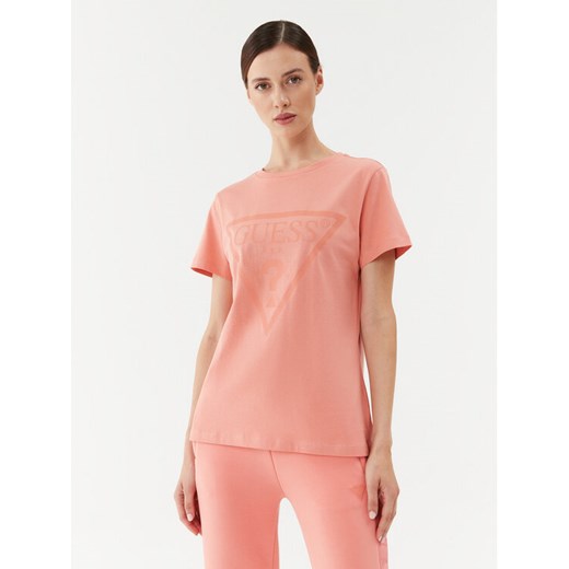 Guess T-Shirt V2YI07 K8HM0 Koralowy Regular Fit ze sklepu MODIVO w kategorii Bluzki damskie - zdjęcie 181048886