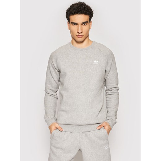 adidas Bluza adicolor Essentials Trefoil Crewneck H34642 Szary Regular Fit ze sklepu MODIVO w kategorii Bluzy męskie - zdjęcie 181054475