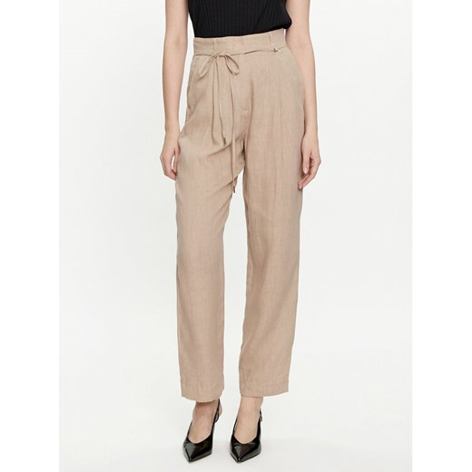 Marella Spodnie materiałowe Ilsa 2413131194 Beżowy Relaxed Fit ze sklepu MODIVO w kategorii Spodnie damskie - zdjęcie 181158915
