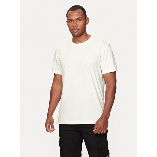 Calvin Klein Jeans T-Shirt J30J325268 Écru Regular Fit ze sklepu MODIVO w kategorii T-shirty męskie - zdjęcie 181171075
