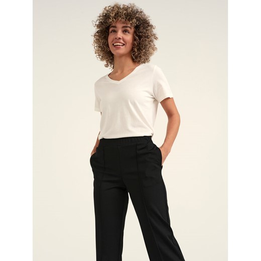 Cream Spodnie materiałowe CRRumpa 10611089 Czarny Straight Fit ze sklepu MODIVO w kategorii Spodnie damskie - zdjęcie 181182549