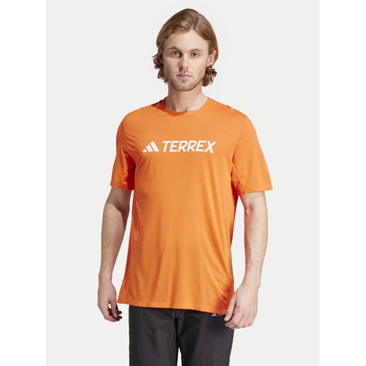 adidas Koszulka techniczna Terrex Multi Endurance Tech IY9427 Pomarańczowy Regular Fit ze sklepu MODIVO w kategorii T-shirty męskie - zdjęcie 181185237