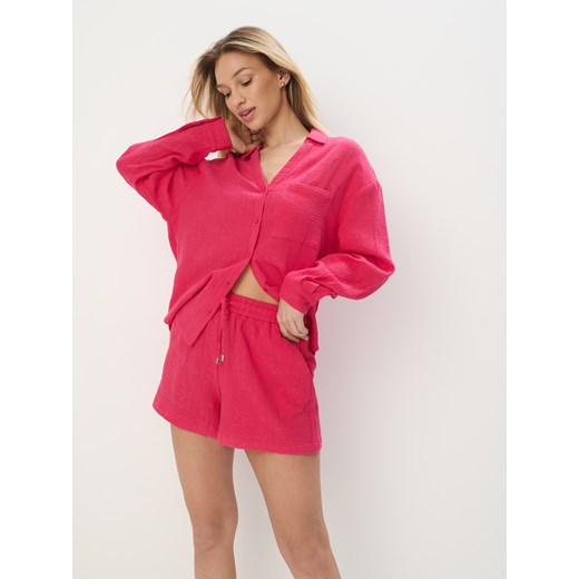 Mohito - Bawełniane szorty z haftem - mocny różowy Mohito 38 Mohito