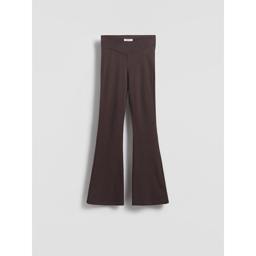 Reserved - Bawełniane spodnie flare - ciemnobrązowy Reserved M Reserved