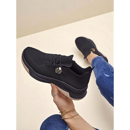 Royalfashion Wsuwane damskie materiałowe buty sportowe Teletta ze sklepu royalfashion.pl w kategorii Buty sportowe damskie - zdjęcie 181232069
