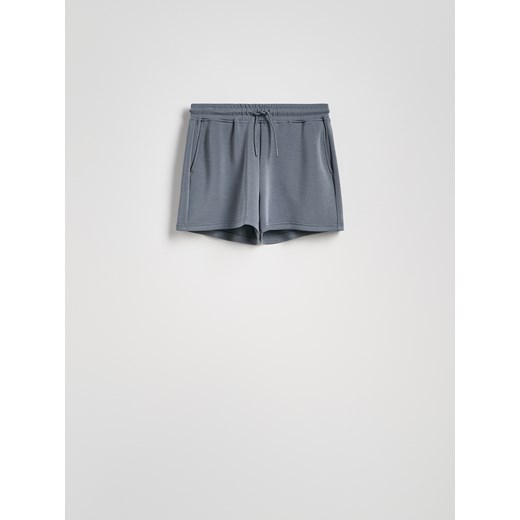 Reserved - Szorty z wiskozą - ciemnoszary Reserved L Reserved