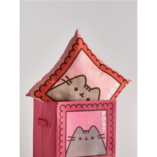 Sinsay - Poduszka dekoracyjna Pusheen - różowy ze sklepu Sinsay w kategorii Poduszki dekoracyjne - zdjęcie 181242038