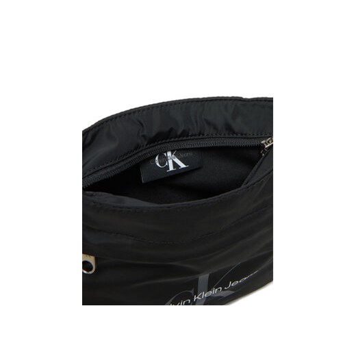 Saszetka Calvin Klein Jeans Sport Essentials Flatpack 18 LV04G3030G Czarny 00 eobuwie.pl
