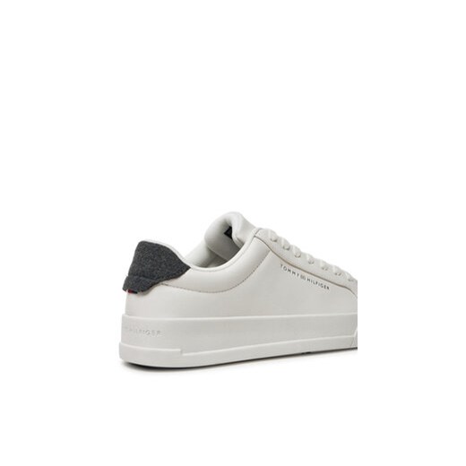 Sneakersy Tommy Hilfiger Court FM0FM05207 Écru Tommy Hilfiger 44 eobuwie.pl