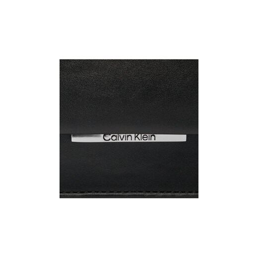 Torebka Calvin Klein Ck Linear Shoulder Bag K60K612158 Czarny Calvin Klein 00 eobuwie.pl