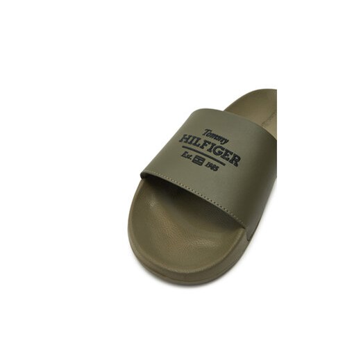 Klapki Tommy Hilfiger Embroid Hilfiger 85 Pool Slide FM0FM05342 Zielony Tommy Hilfiger 41 eobuwie.pl