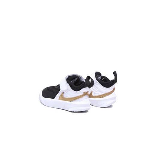 Sneakersy Nike Team Hustle D 10 (Td) CW6737 002 Czarny Nike 18_5 eobuwie.pl