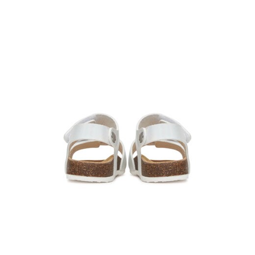 Sandały Primigi 7934700 S Biały Primigi 25 eobuwie.pl