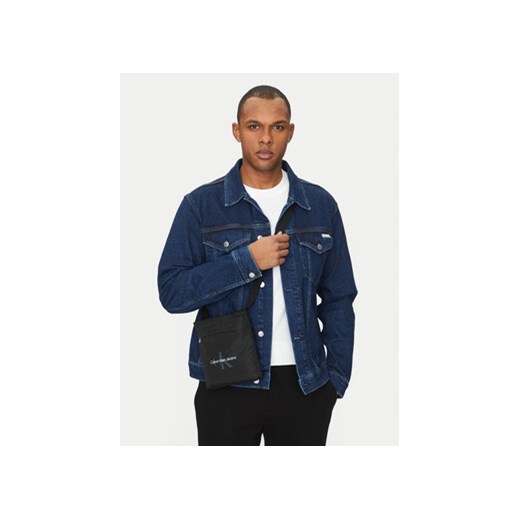 Saszetka Calvin Klein Jeans Sport Essentials Flatpack 18 LV04G3030G Czarny 00 eobuwie.pl