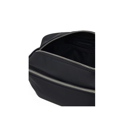 Kosmetyczka Calvin Klein Business Tech 2G Washbag K50K512952 Czarny Calvin Klein 00 eobuwie.pl