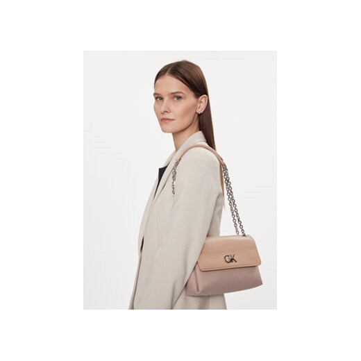Torebka Calvin Klein Re-Lock K60K611755 Beżowy Calvin Klein 00 eobuwie.pl