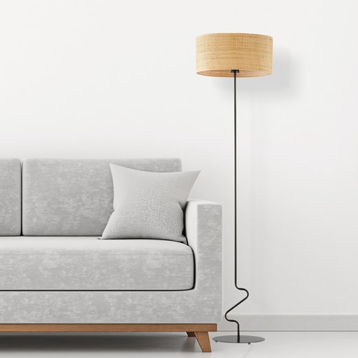 Czarna lampa podłogowa z rattanowym kloszem JERSEY BOHO ze sklepu Lysne w kategorii Lampy podłogowe - zdjęcie 181821156