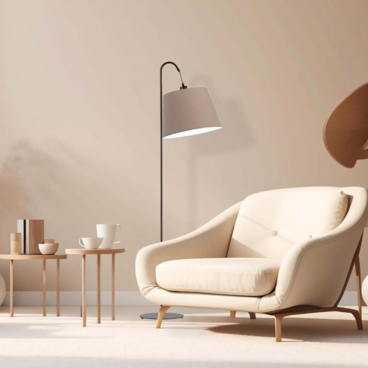 Elegancka lampa stojąca do salonu TALLIN z beżowym abażurem ze sklepu Lysne w kategorii Lampy podłogowe - zdjęcie 181844316