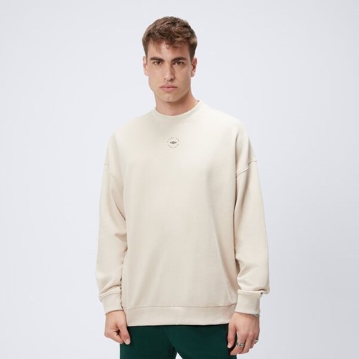 umbro bluza ess crew neck ul125blm03001 ze sklepu 50style.pl w kategorii Bluzy męskie - zdjęcie 181907096