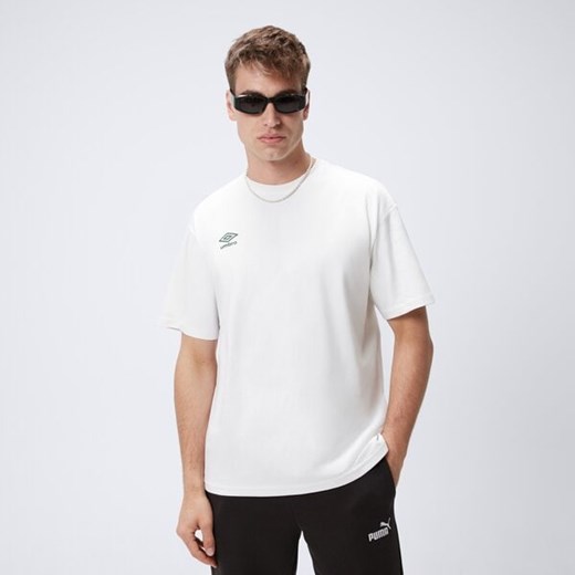 umbro t-shirt football club ul125tsm05001 ze sklepu 50style.pl w kategorii T-shirty męskie - zdjęcie 181907117