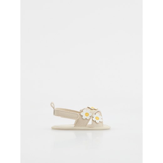 Reserved - Sandały z imitacji skóry - złamana biel Reserved 20/21 Reserved