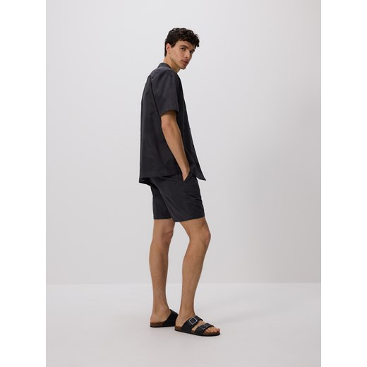 Reserved - Szorty ze wzorem - ciemnoszary Reserved S Reserved