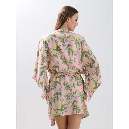 Sinsay - Wiskozowy szlafrok z nadrukiem w cytryny - biały Sinsay S/M Sinsay