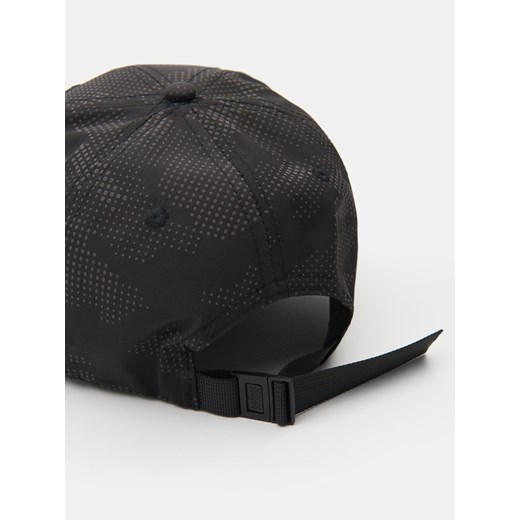 Sinsay - Czapka z odblaskowym nadrukiem - czarny Sinsay One Size Sinsay