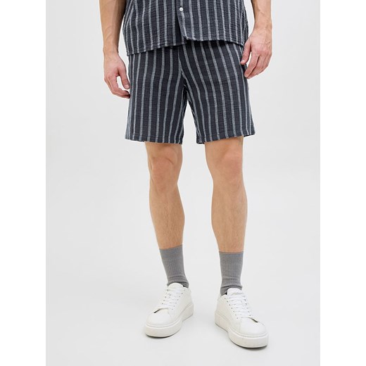 Jack &amp; Jones Szorty &quot;Jaiden&quot; w kolorze granatowym ze sklepu Limango Polska w kategorii Spodenki męskie - zdjęcie 181935936
