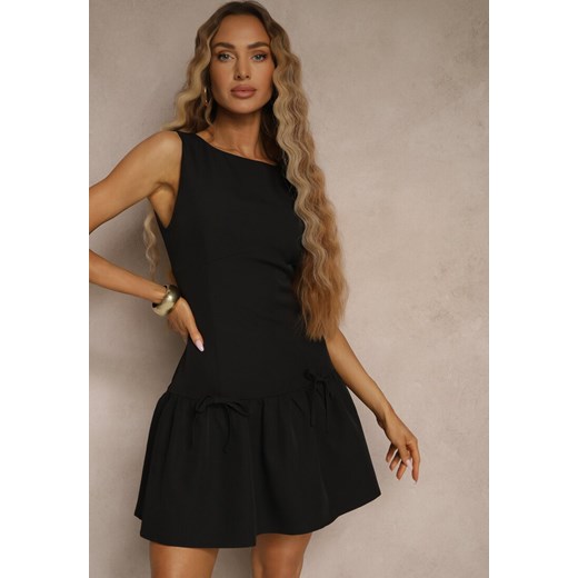 Czarna Sukienka Vices Drop Waist Bez Rękawów z Kokardkami i Falbanką Follena ze sklepu renee.pl w kategorii Sukienki - zdjęcie 181950159