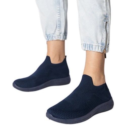 Granatowe sneakersy sportowe ze skarpetkową cholewką niebieskie ze sklepu ButyModne.pl w kategorii Buty sportowe damskie - zdjęcie 181955689