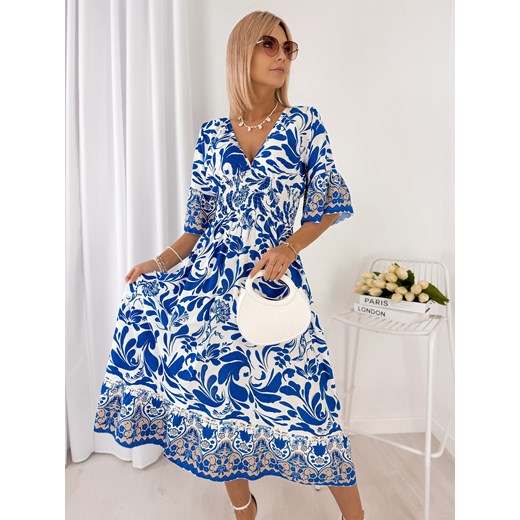 Sukienka z dekoltem v midi 