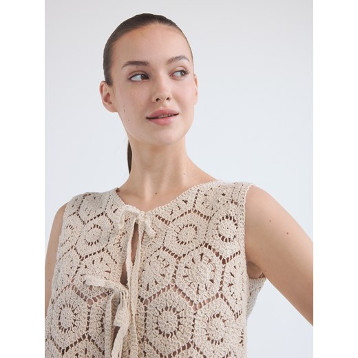 Reserved - Crochetowa kamizelka - kremowy Reserved S Reserved