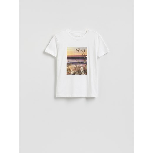 Reserved - T-shirt z połyskującym nadrukiem - biały ze sklepu Reserved w kategorii Bluzki damskie - zdjęcie 181991908