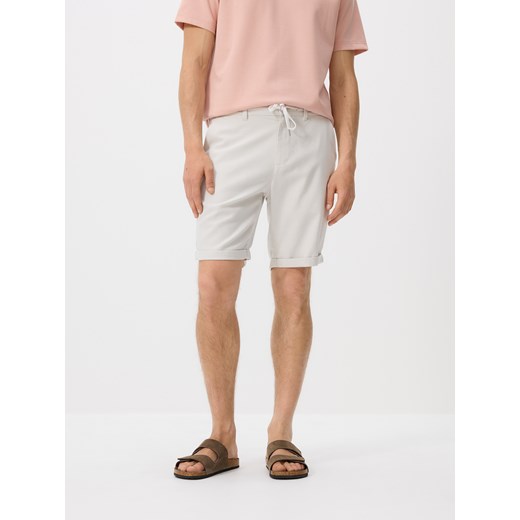 Reserved - Szorty z domieszką lnu - beżowy ze sklepu Reserved w kategorii Spodenki męskie - zdjęcie 181997259